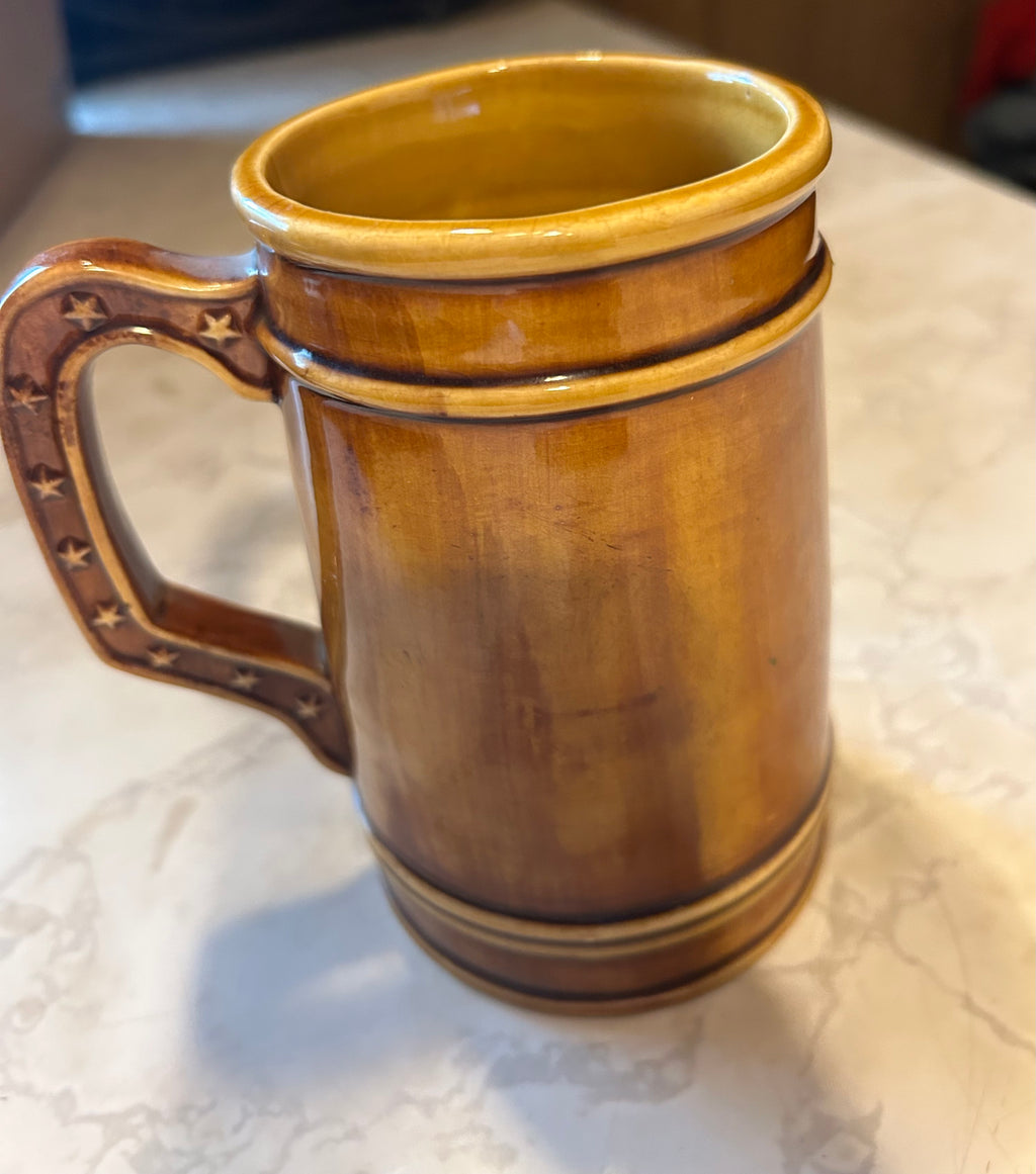 This is a vintage Trimont Ware South of the Border ceramic souvenir mug.